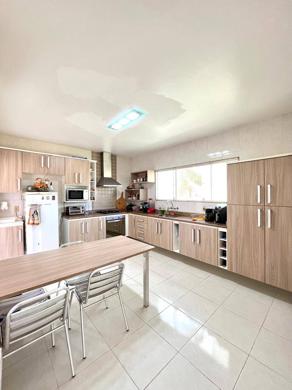 Casa de Condomínio à venda com 4 quartos, 206m² - Foto 7