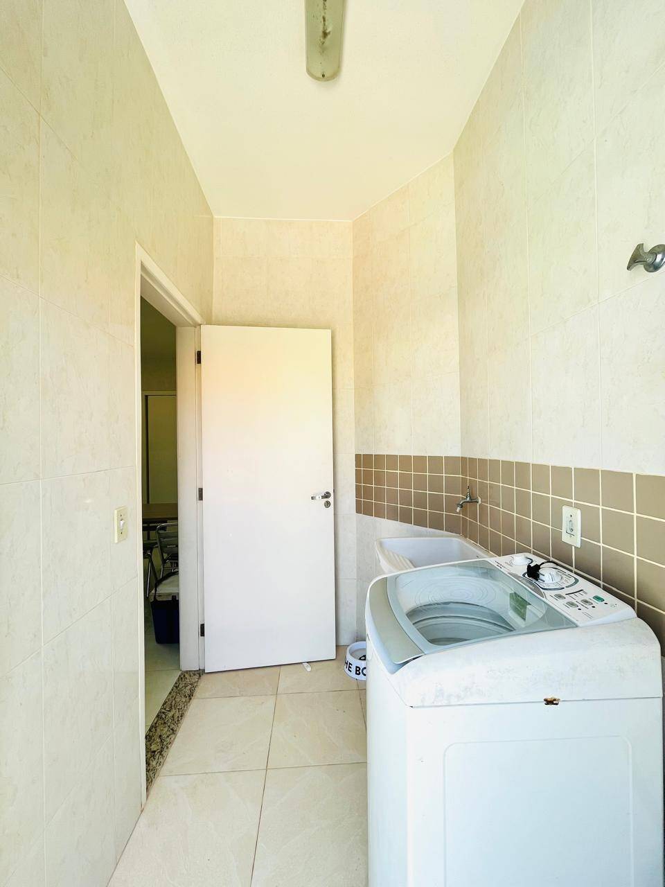 Casa de Condomínio à venda com 4 quartos, 206m² - Foto 27