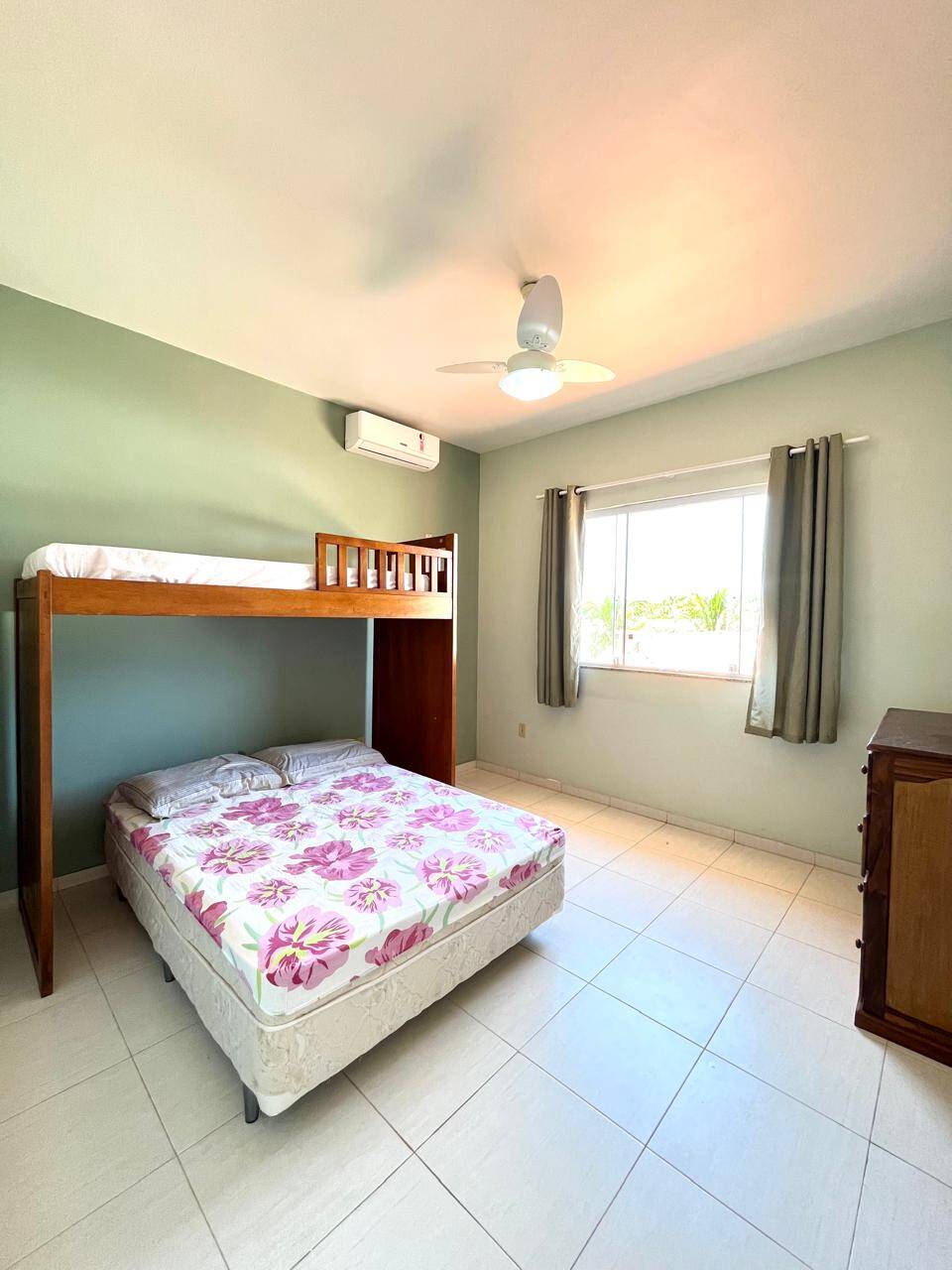 Casa de Condomínio à venda com 4 quartos, 206m² - Foto 23