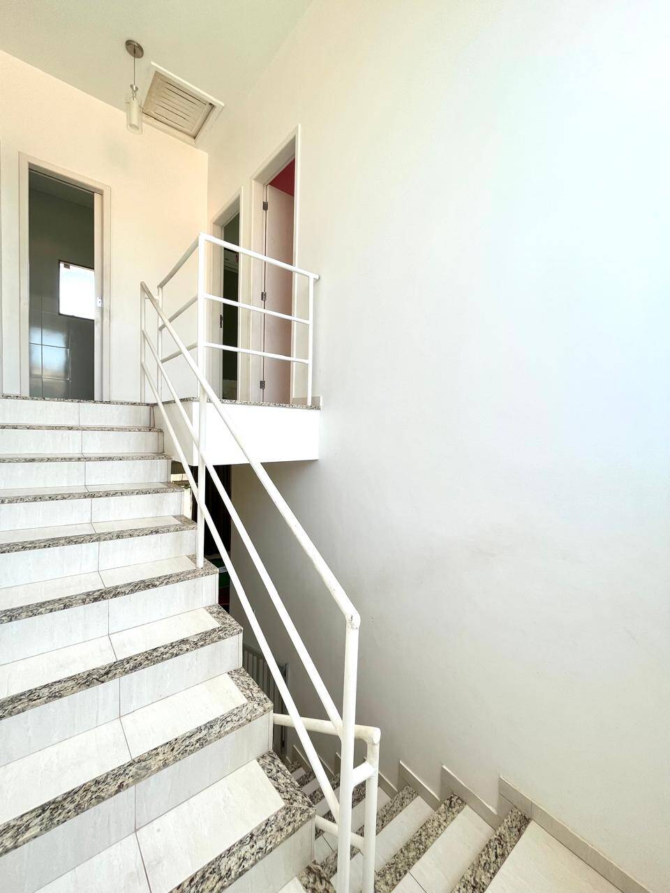 Casa de Condomínio à venda com 4 quartos, 206m² - Foto 18