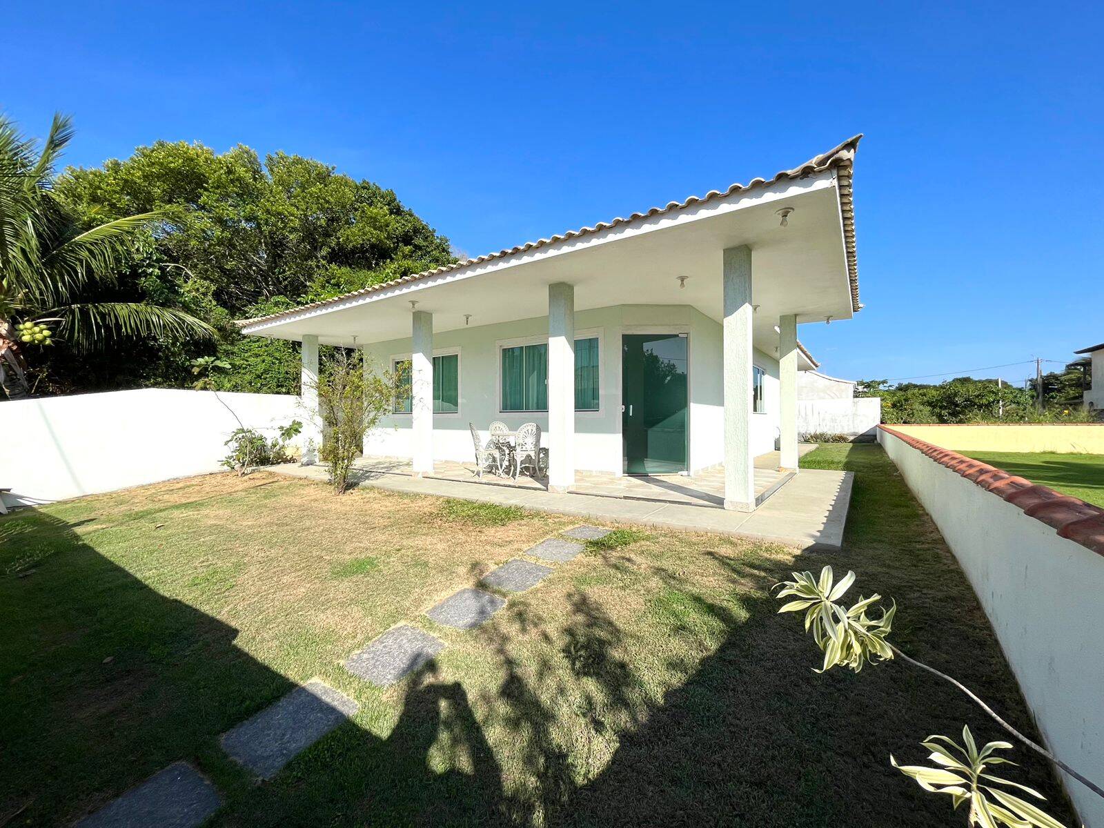 Casa de Condomínio à venda com 3 quartos, 116m² - Foto 1