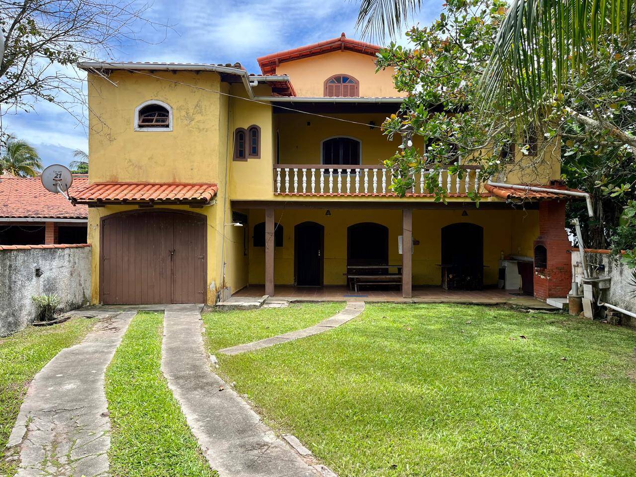 Casa com 03 quartos pertinho da lagoa em Praia Seca