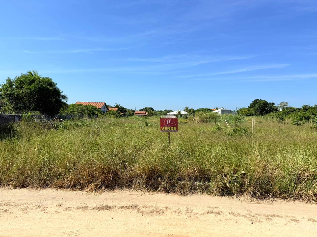 Ótimo terreno com 811,45m² no Balneário Praia Seca