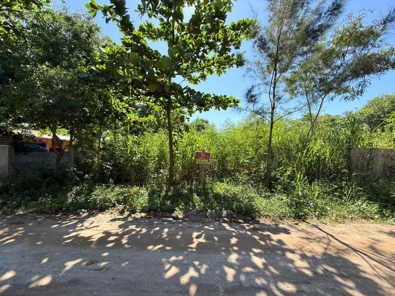 Excelente terreno com 590,10m² próximo ao mar em Praia Seca