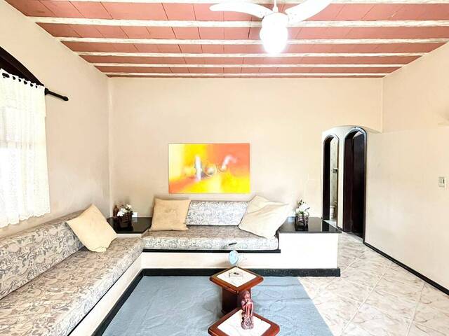 #1129 - Casa em condomínio para Venda em Araruama - RJ - 2