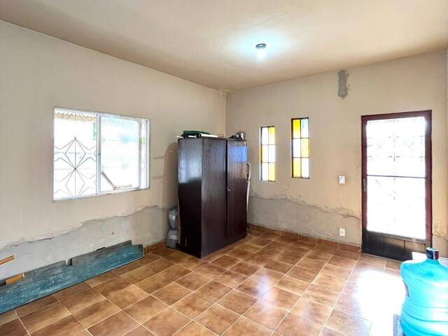 Casa para Venda em Araruama - 4