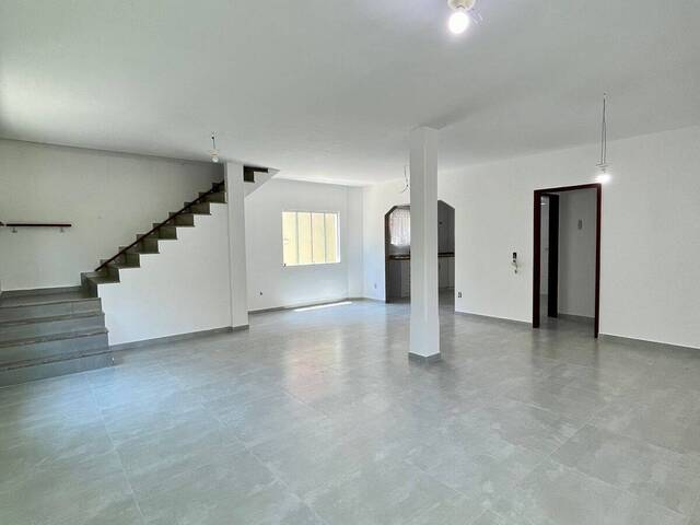 Casa para Venda em Araruama - 4