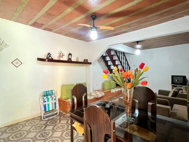 Casa para Venda em Araruama - 5