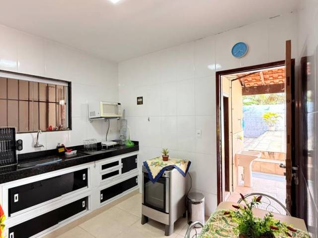 Casa para Venda em Araruama - 4