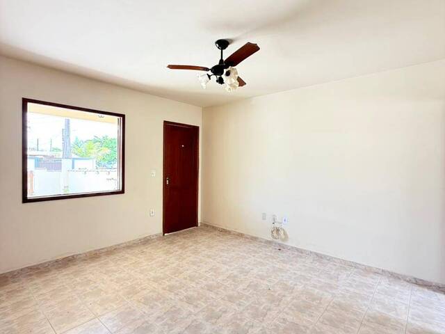 Casa para Venda em Araruama - 5