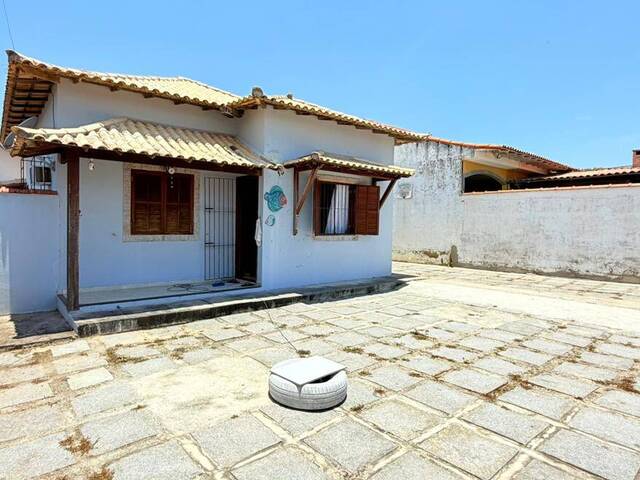 #1305 - Casa para Venda em Araruama - RJ