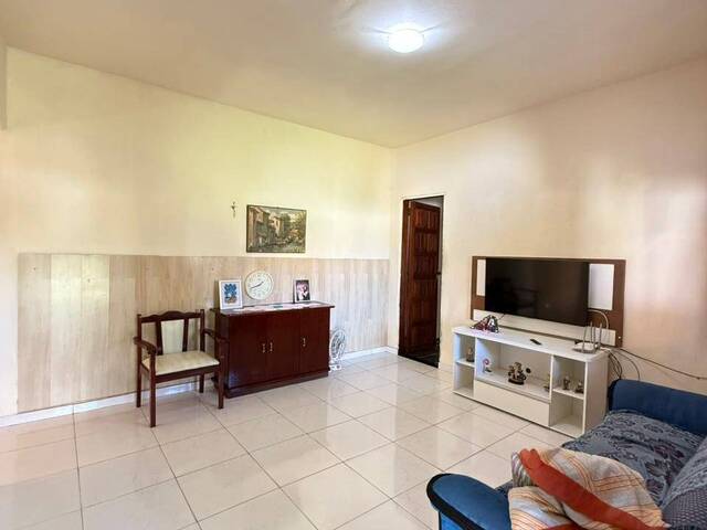 Casa para Venda em Araruama - 4