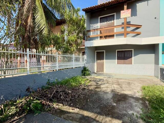 Casa para Venda em Araruama - 2