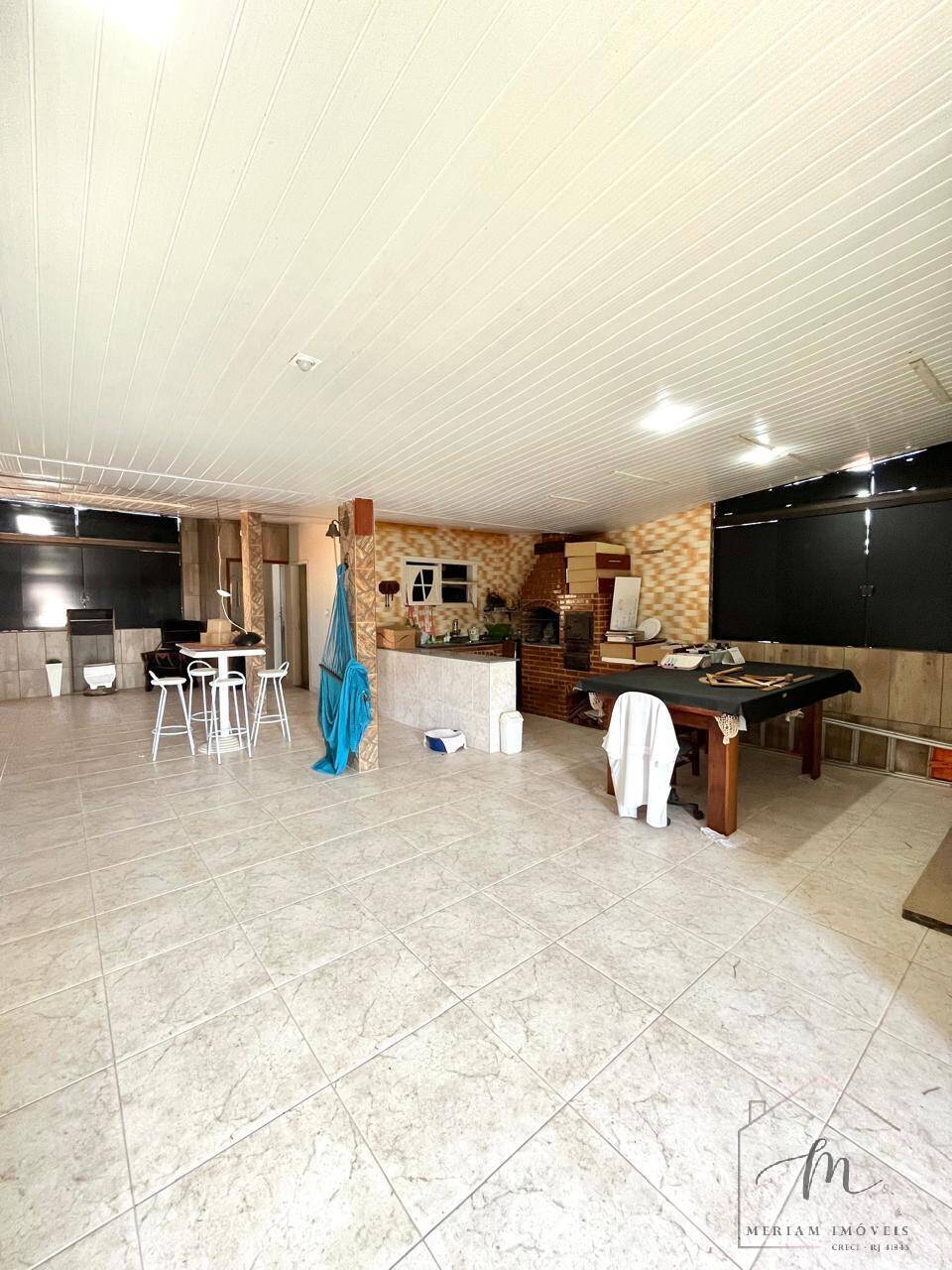 Casa à venda com 3 quartos, 236m² - Foto 18