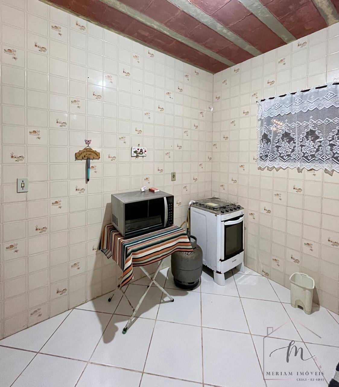 Casa à venda com 3 quartos, 360m² - Foto 10