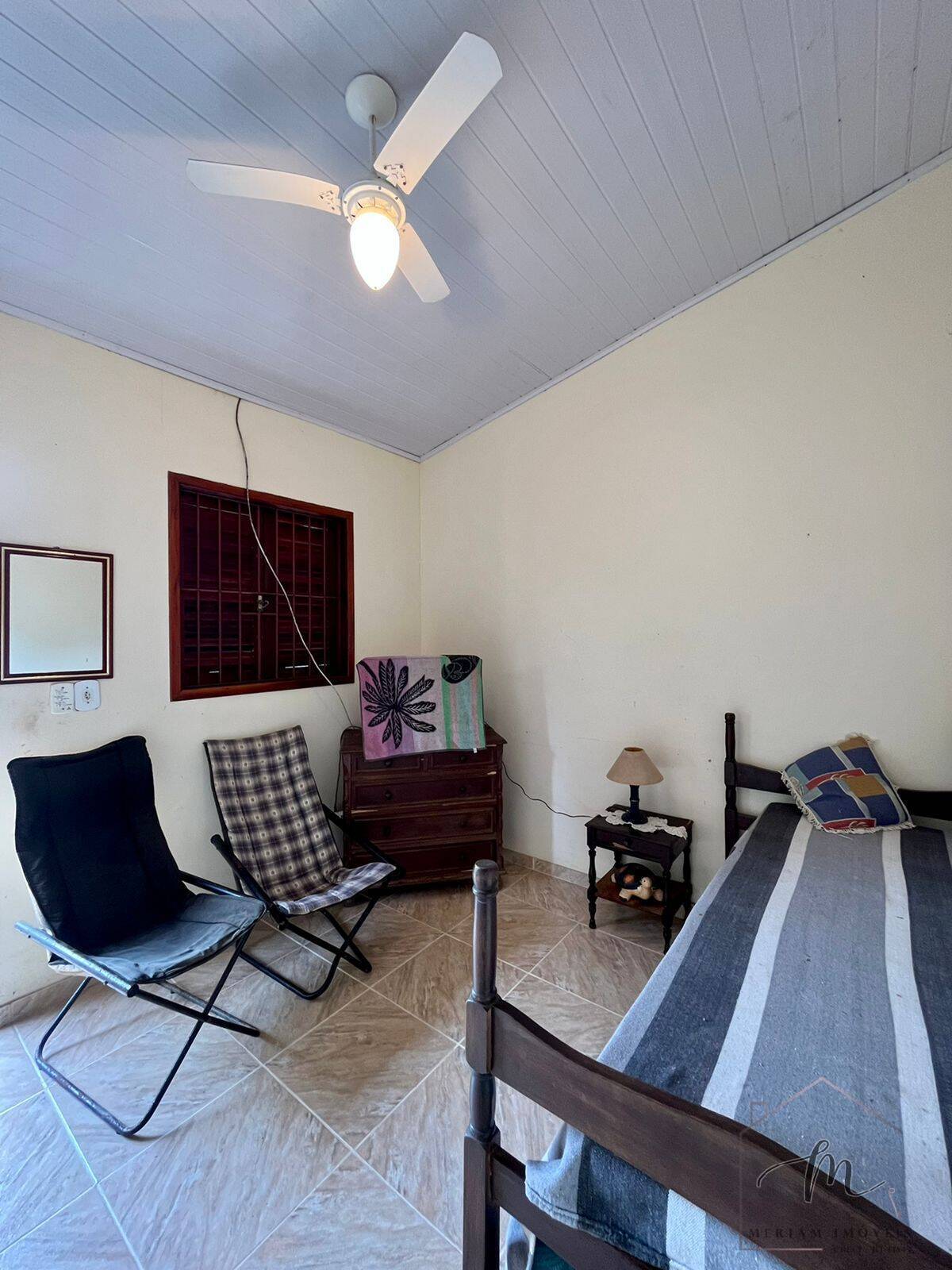 Casa à venda com 6 quartos, 140m² - Foto 24