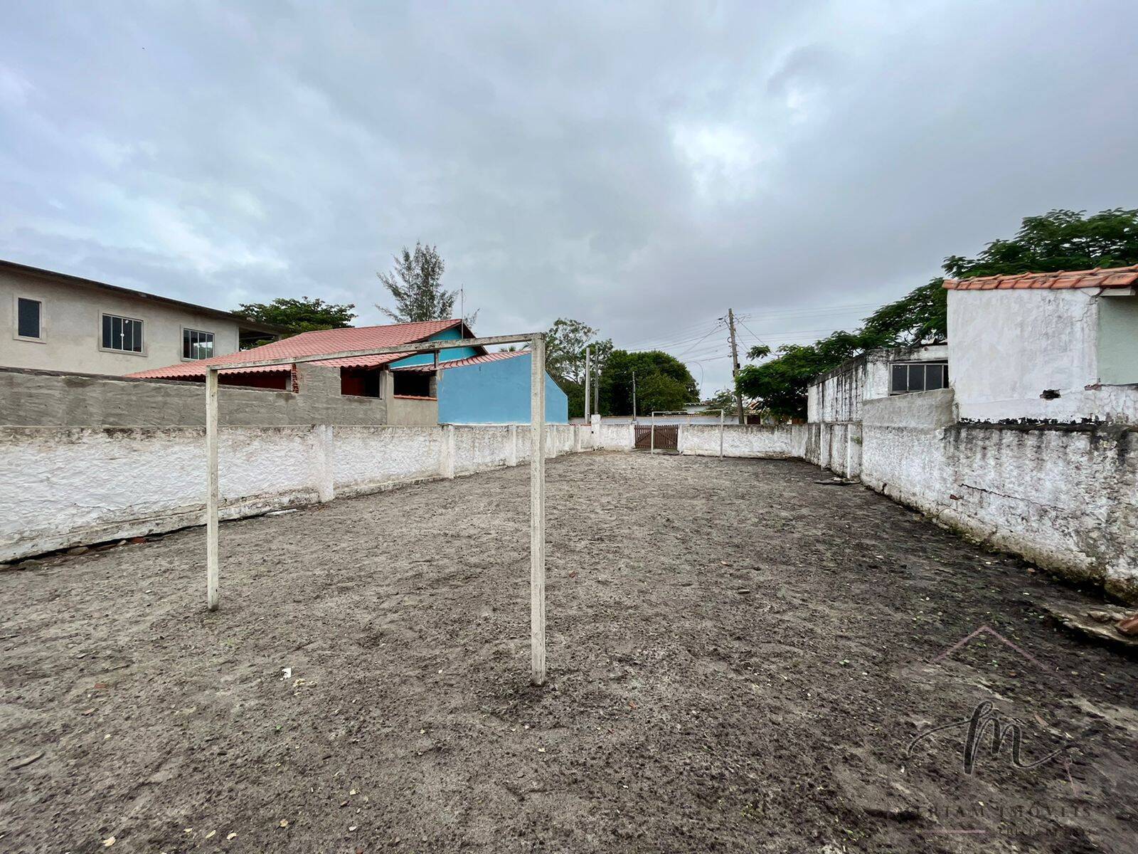 Casa à venda com 6 quartos, 140m² - Foto 30