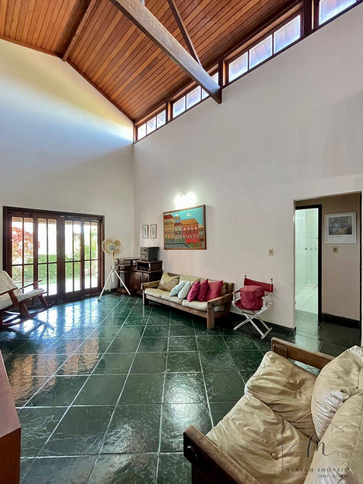 Casa de Condomínio à venda com 4 quartos, 900m² - Foto 4