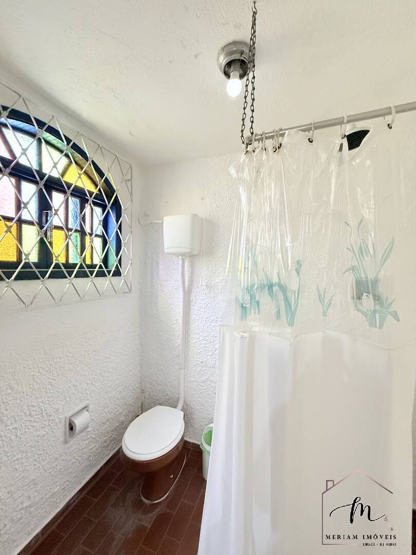 Casa à venda com 4 quartos, 203m² - Foto 26