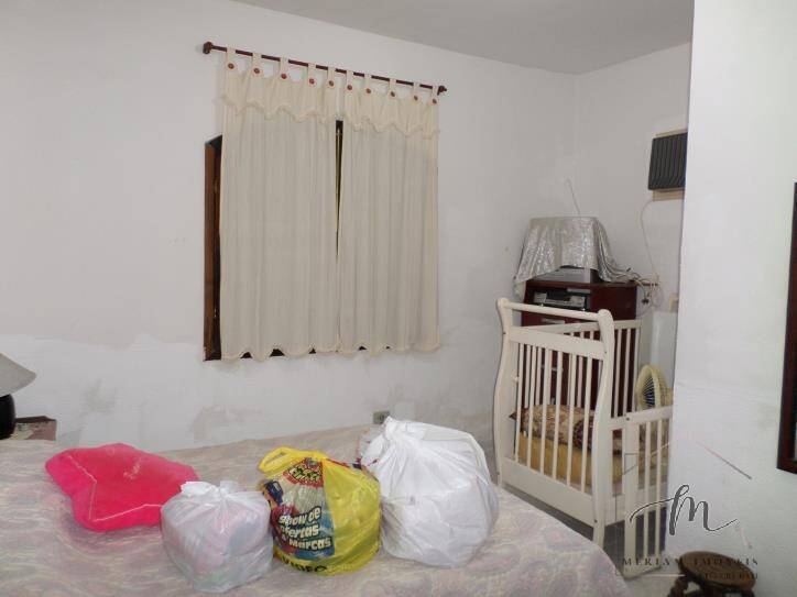 Casa à venda com 4 quartos, 165m² - Foto 18