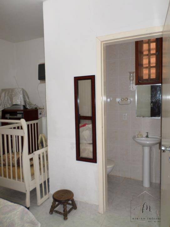Casa à venda com 4 quartos, 165m² - Foto 11