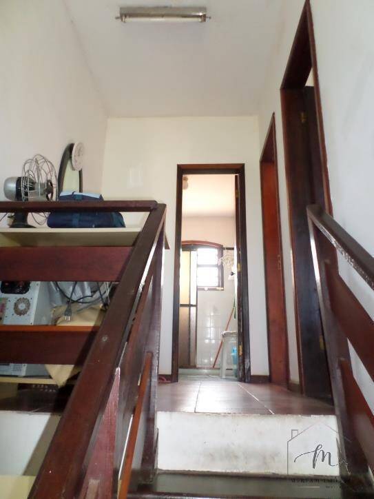 Casa à venda com 4 quartos, 165m² - Foto 5
