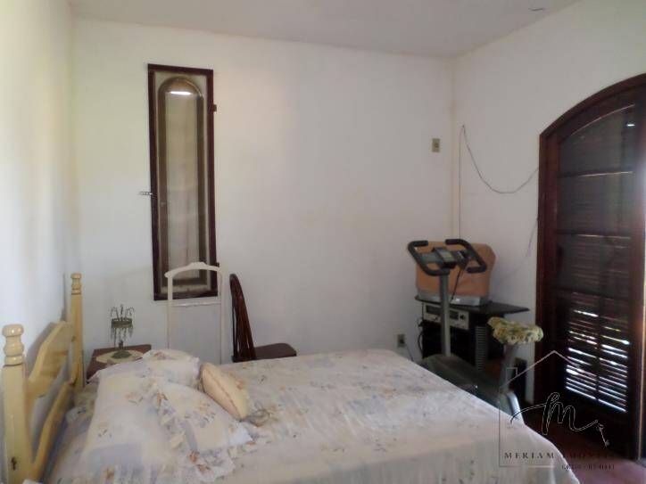 Casa à venda com 4 quartos, 165m² - Foto 8